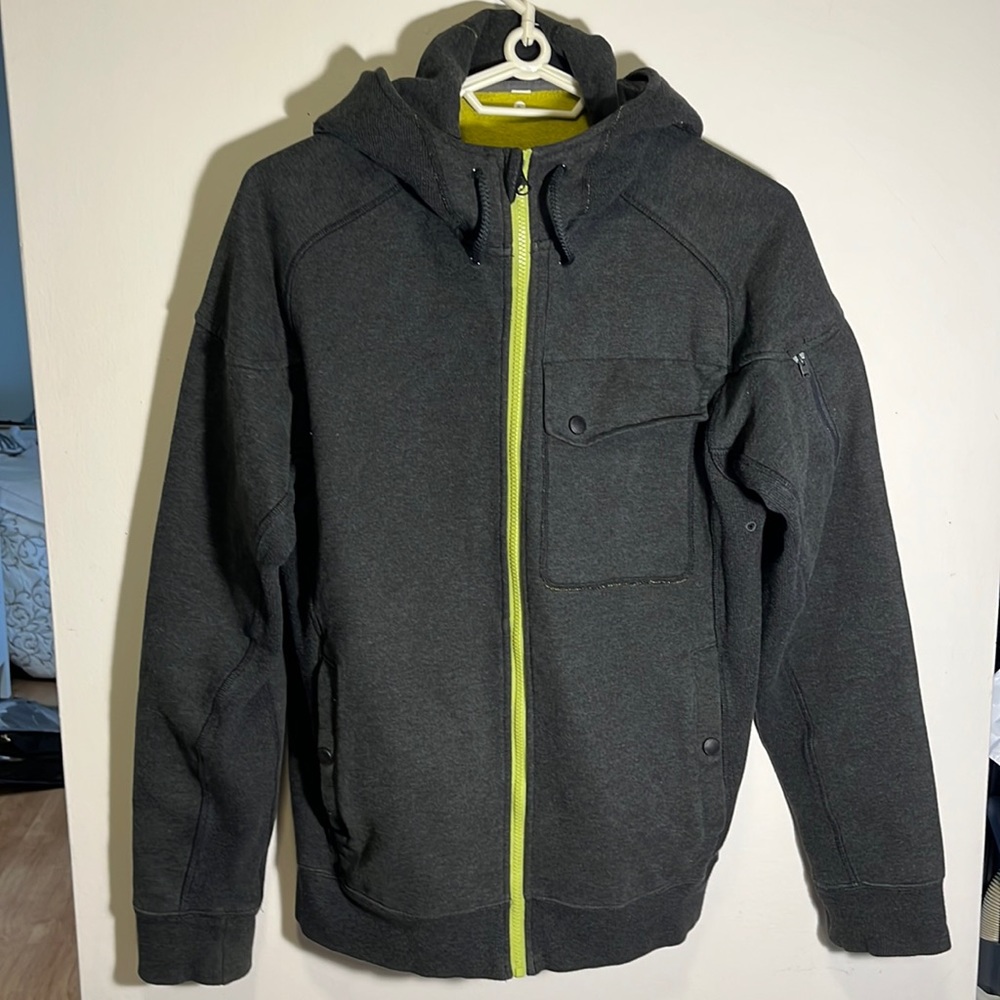 Lululemon sweatshirt/ hoodie gray/ lime size M/L